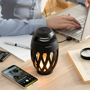 Kabelloser Lautsprecher mit LED-Flammeneffekt Spekkle